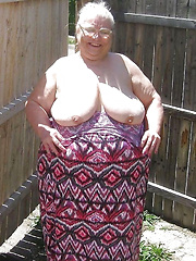 Country grannies love to expose their naked bodies